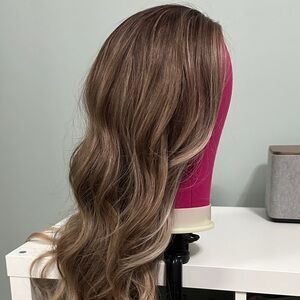 NEW synthetic bronde wig